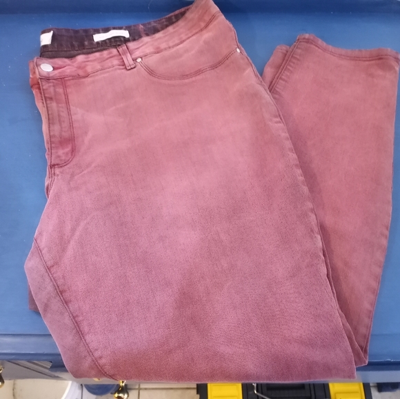 Jessica Simpson kiss me skinny Jeans - Picture 4 of 8